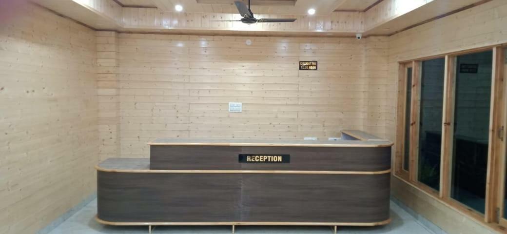The White House Hotel Kasol Exterior photo