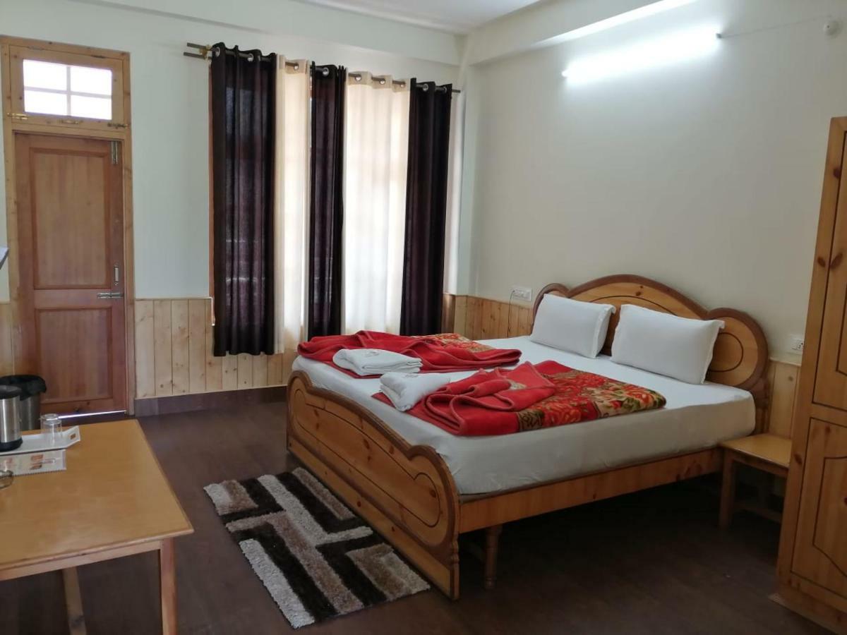 The White House Hotel Kasol Exterior photo